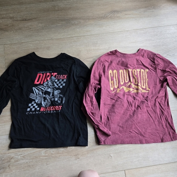 EUC Little Boy Set of 2 Cat & Jack Long Sleeve T-shirts Outdoors Graphic tee - Picture 1 of 9